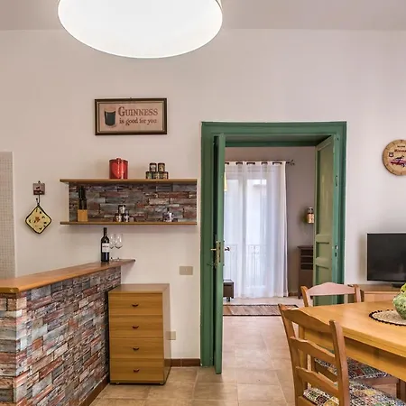 Apartment Genius Discesa Dei Giudici